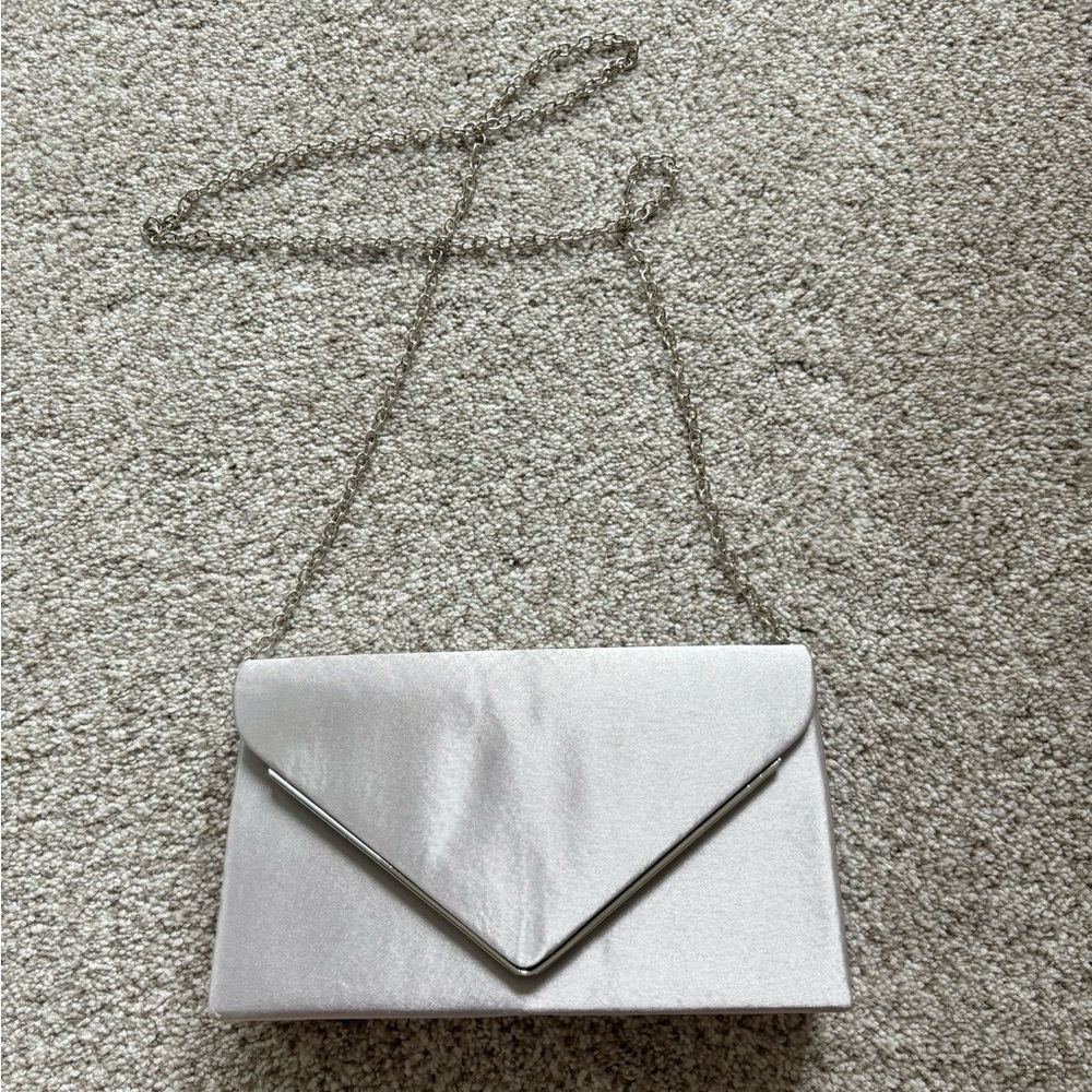 Elegant Silver Purse/Clutch